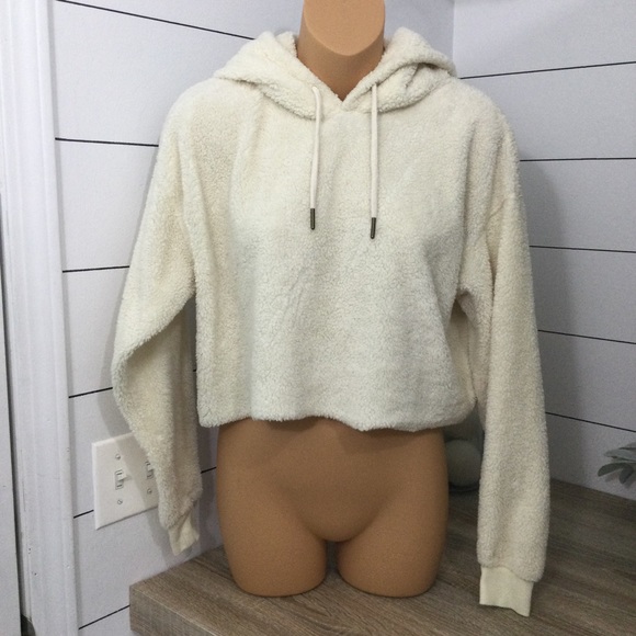Urban outfitters cropped Sherpa hoodie Womens Small‎ - Picture 1 of 4
